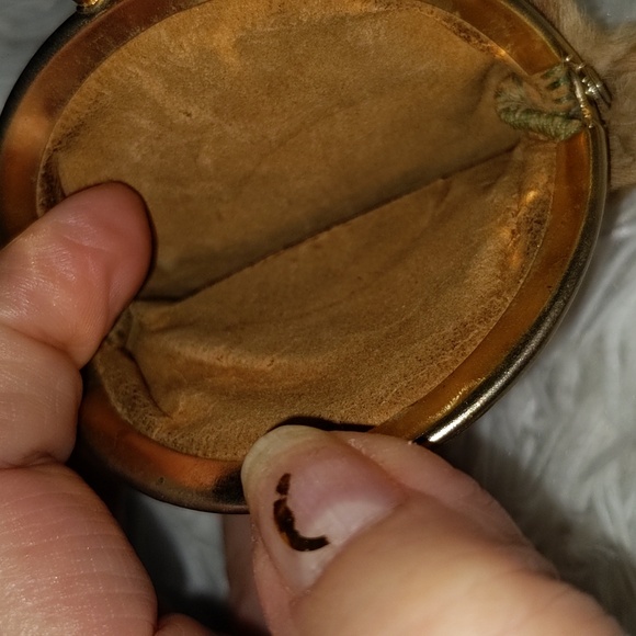 ❤️ Coin Clip Close FUR Wallet Accessory Holder - Picture 3 of 4